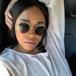 Meet your Posher, Sheena